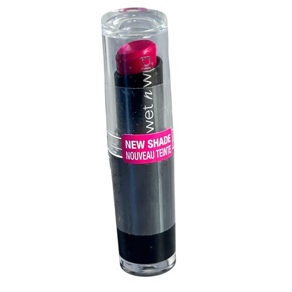 Wet n Wild Megalast Lip Color Lipstick 965 CHERRY PICKING ~ Discontinued - Picture 1 of 6